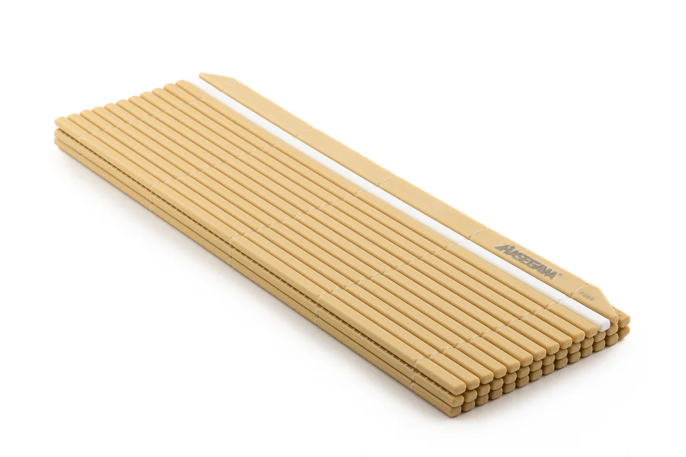 Hasegawa Wa-Makisu Rolling Sushi Mat 250 x 240mm - Image 2