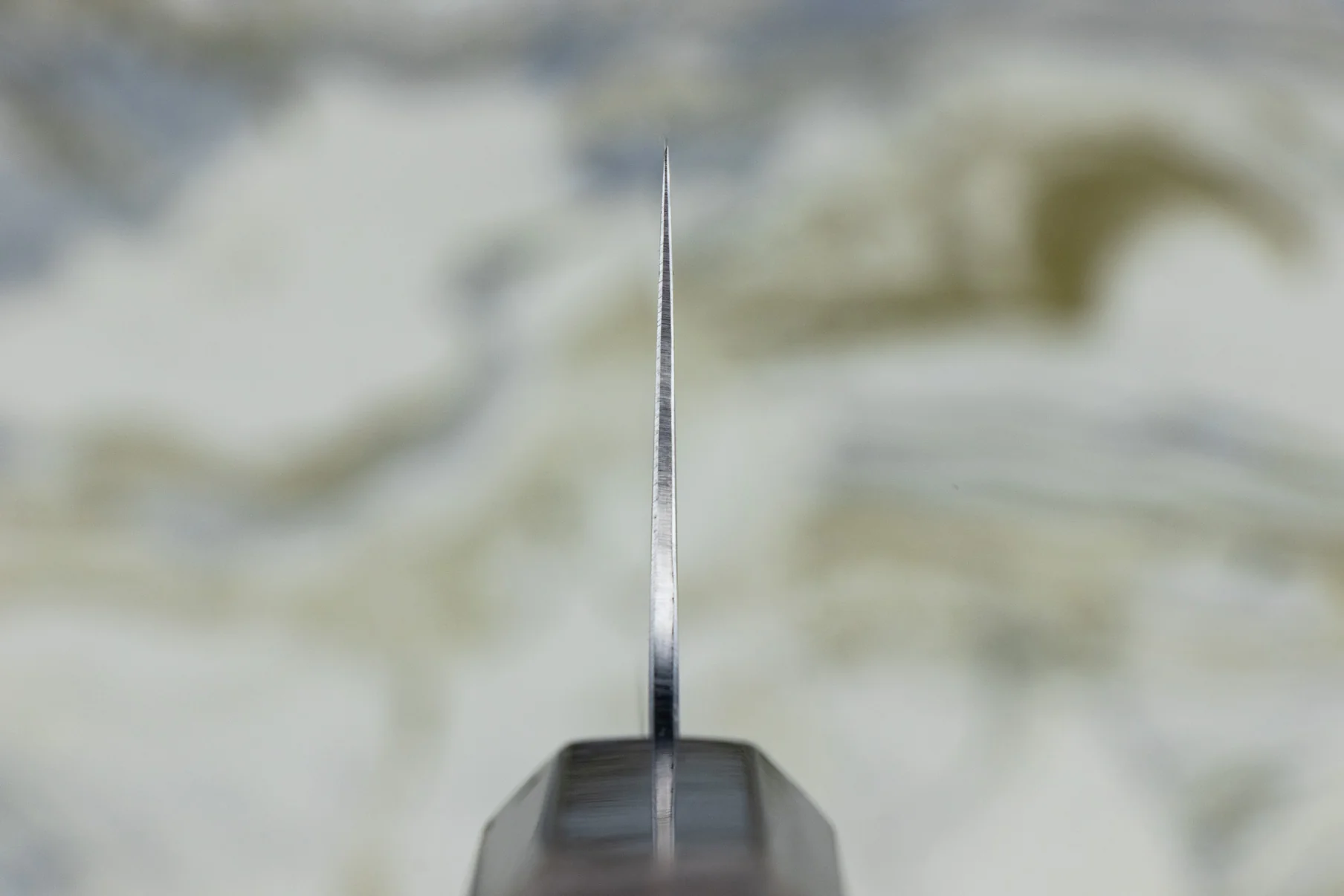 Hatsukokoro Hayabusa HAP40 Santoku 180mm - Image 3
