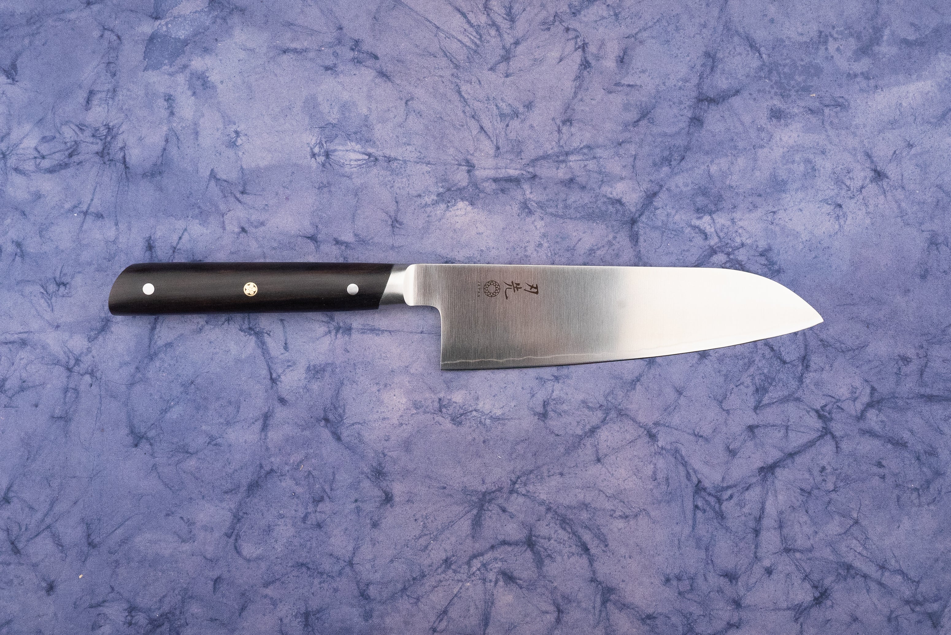Hazaki Classic Black Santoku 180mm