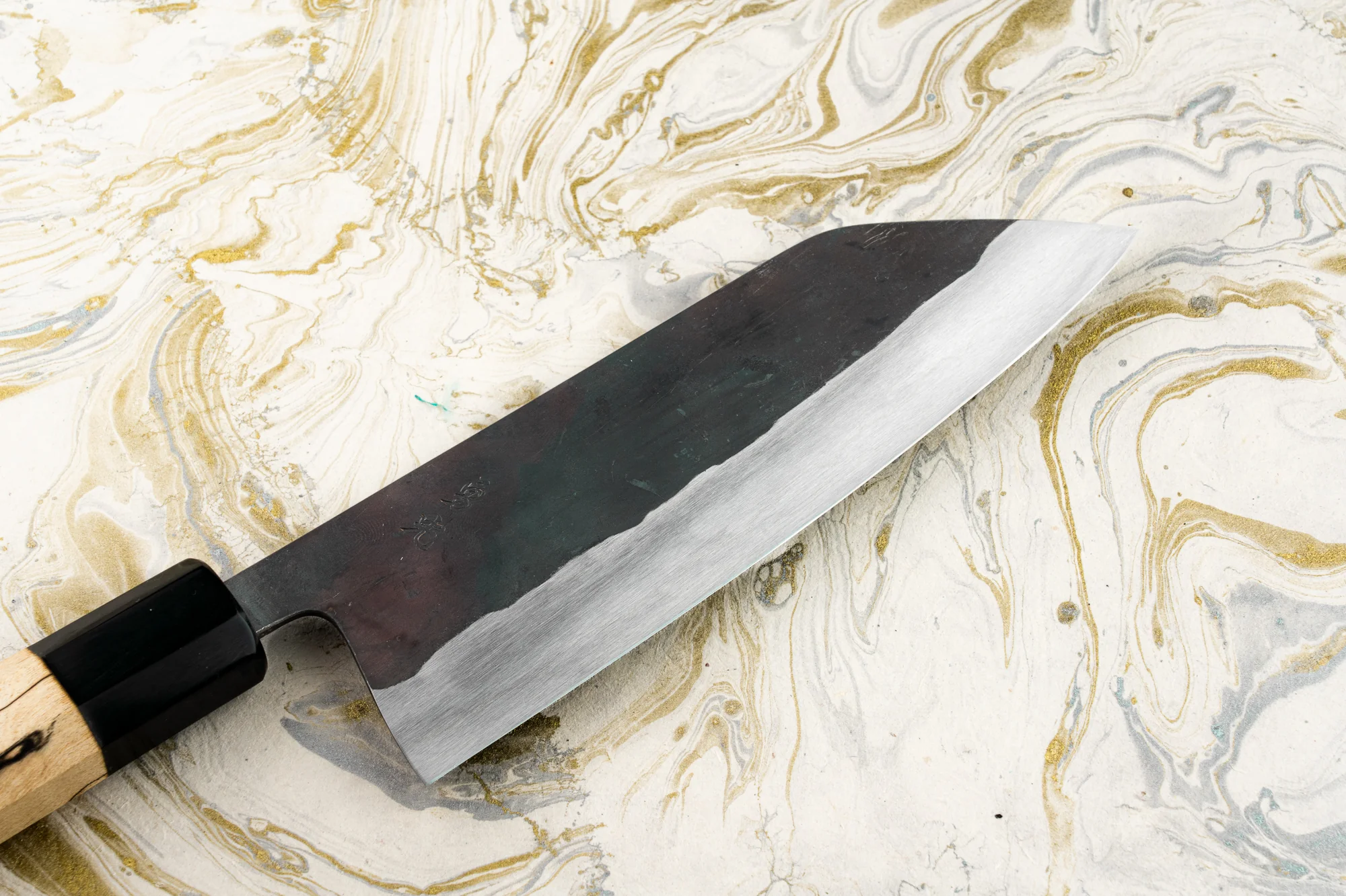 Isamitsu Hamono Shiroichi Kurouchi Santoku 165mm - Image 2