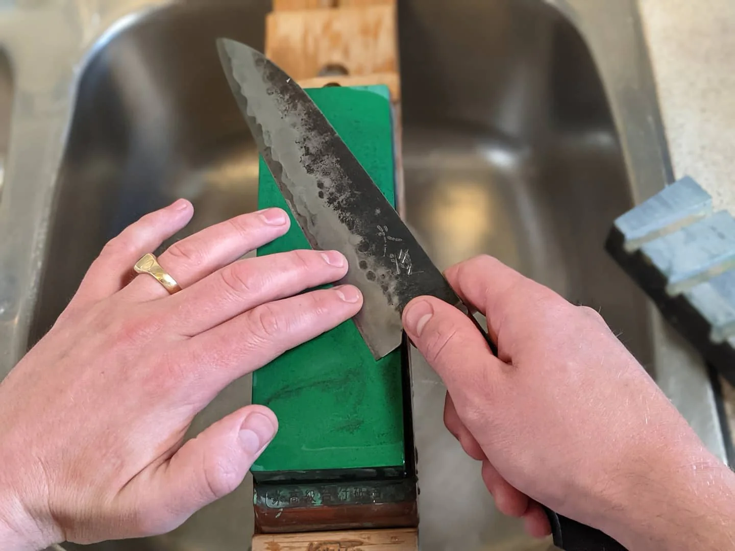 Mail-in knife sharpening Label