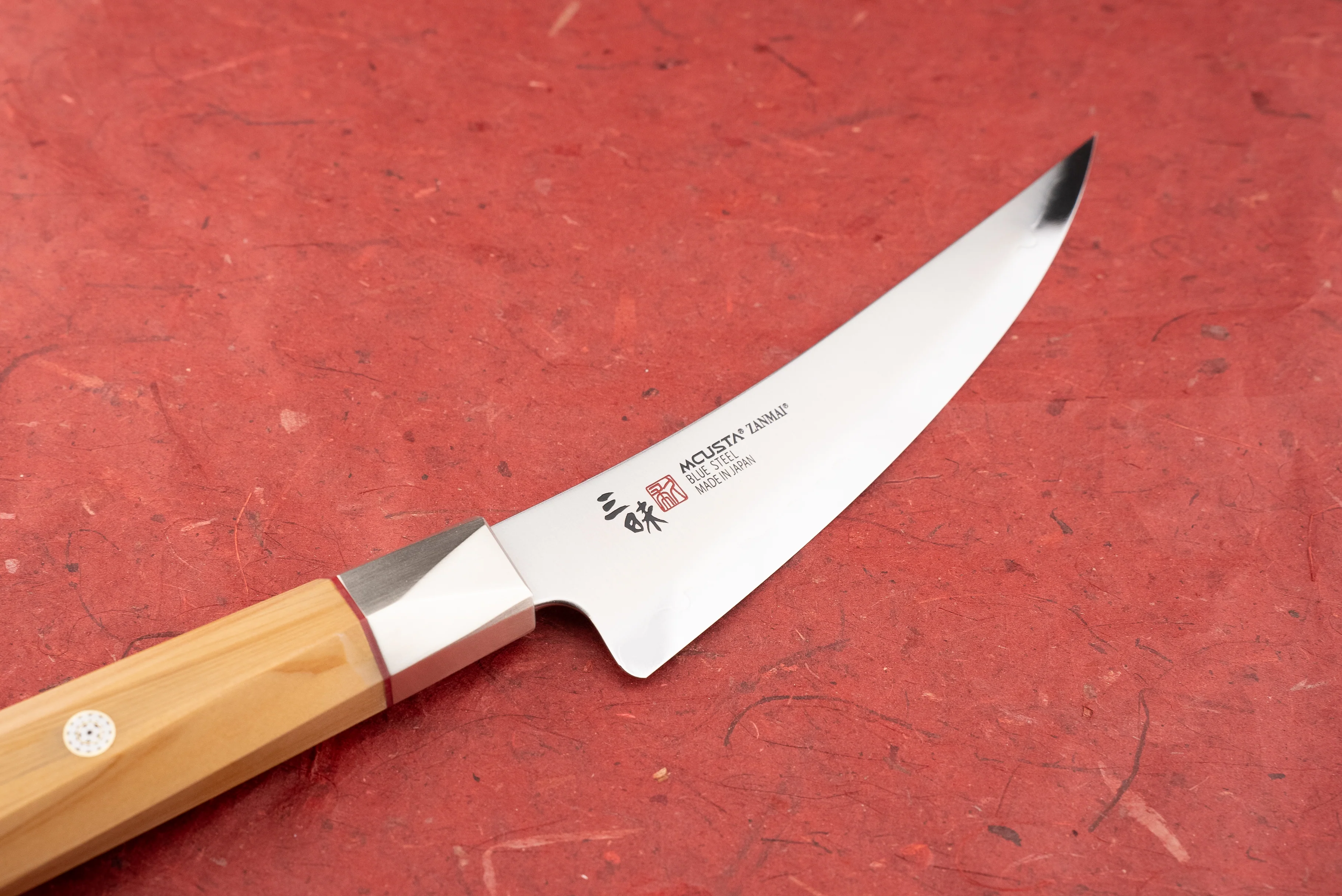 Mcusta Zanmai Beyond Boning Knife 165mm - Image 2