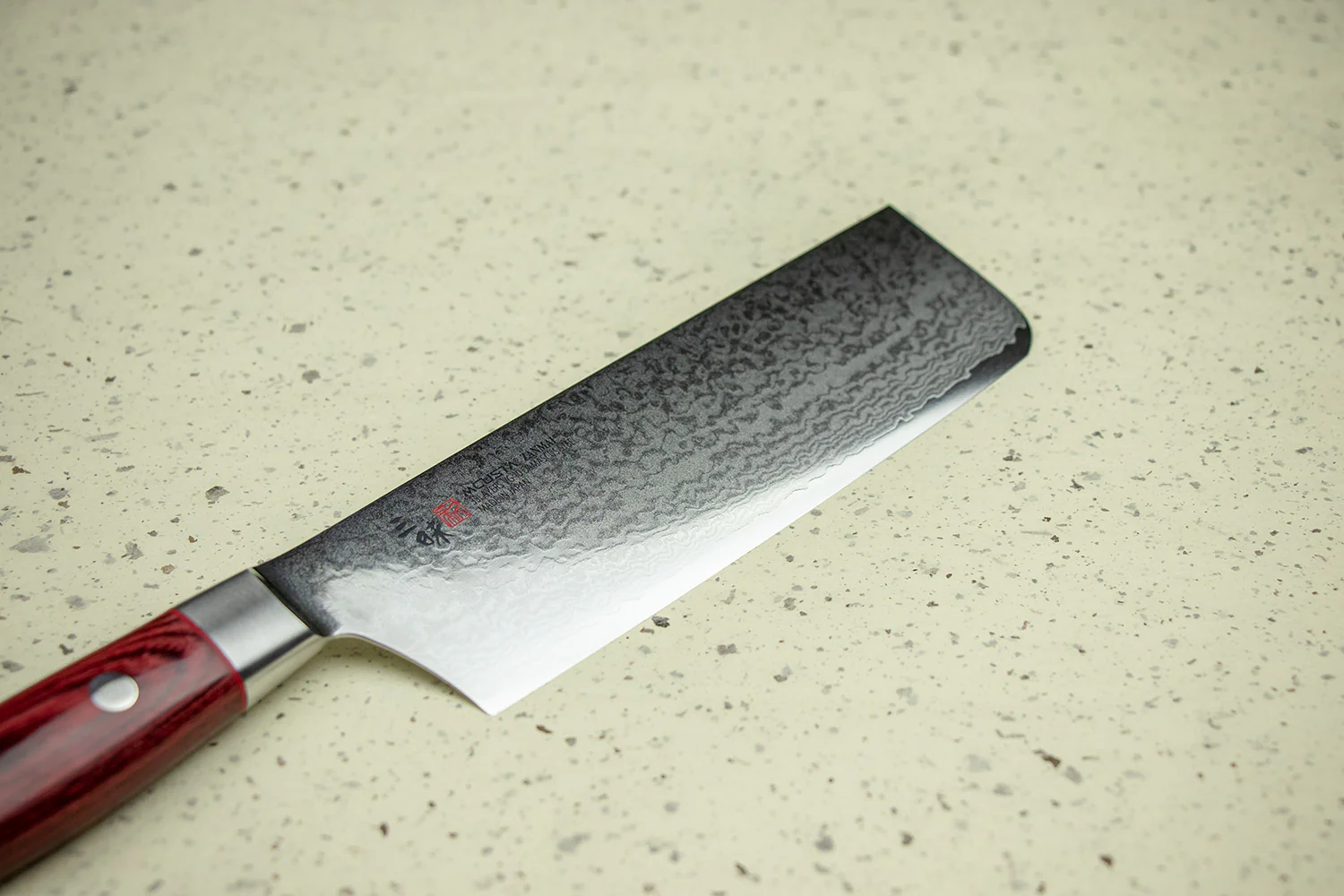 Mcusta Zanmai Classic Pro Damascus Flame Nakiri 165mm - Image 2