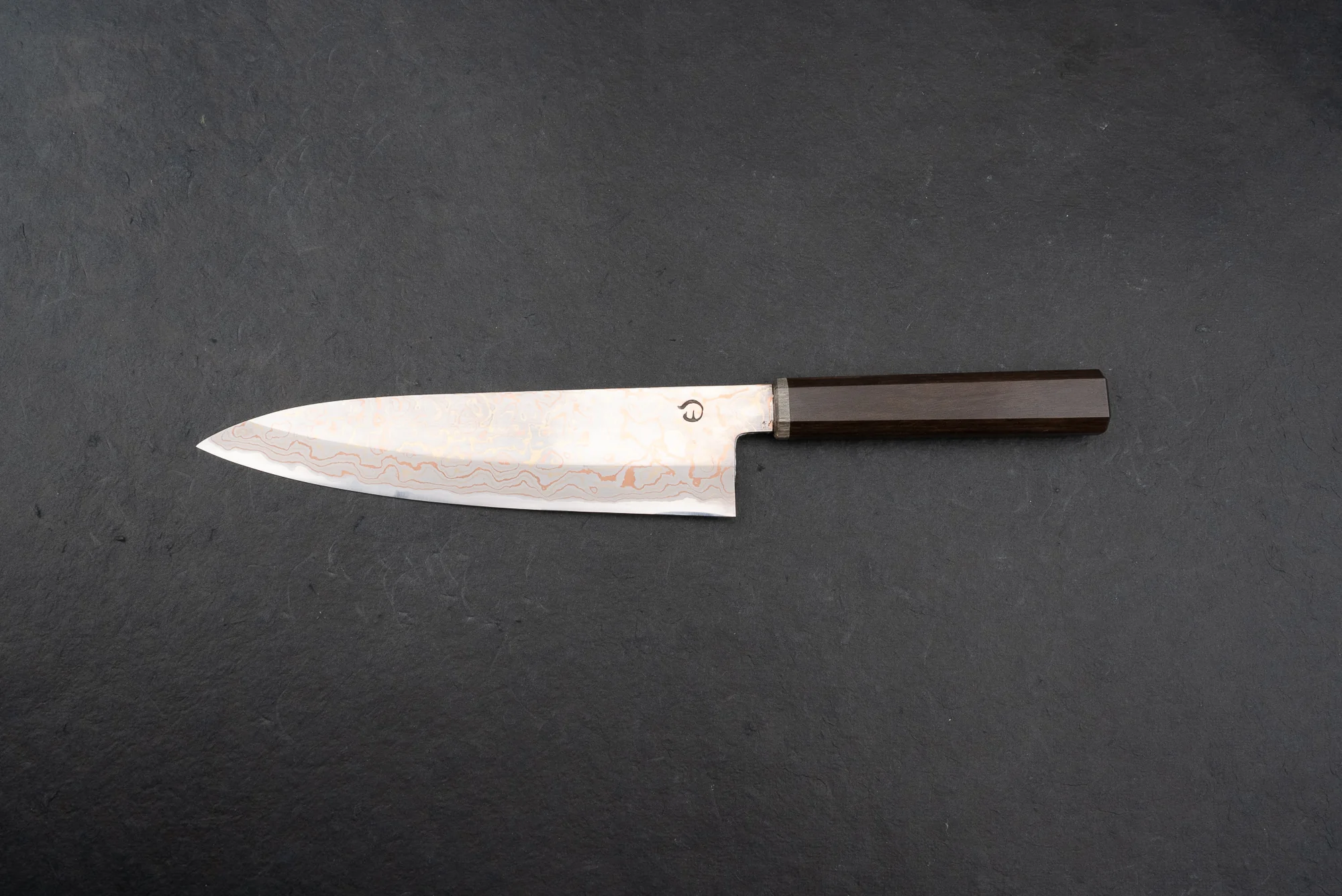 Mutsumi Hinoura V-toku Rainbow Damascus Gyuto 210mm - Image 2