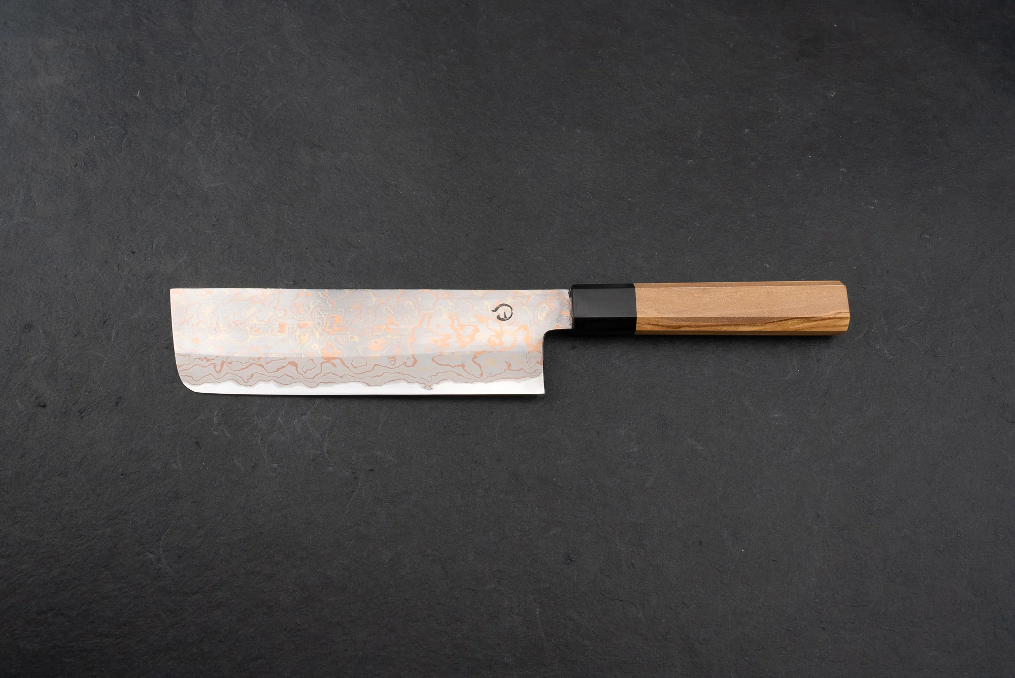 Mutsumi Hinoura V-toku Rainbow Damascus Nakiri 180mm - Image 2