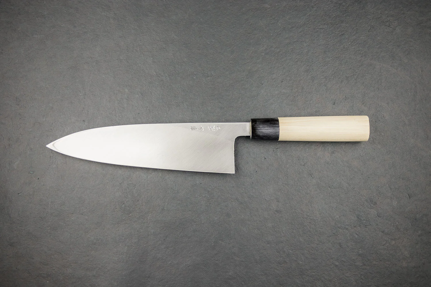 Sakai Takayuki Michiko Special Engraved Deba 240mm "Dragon" - Image 2