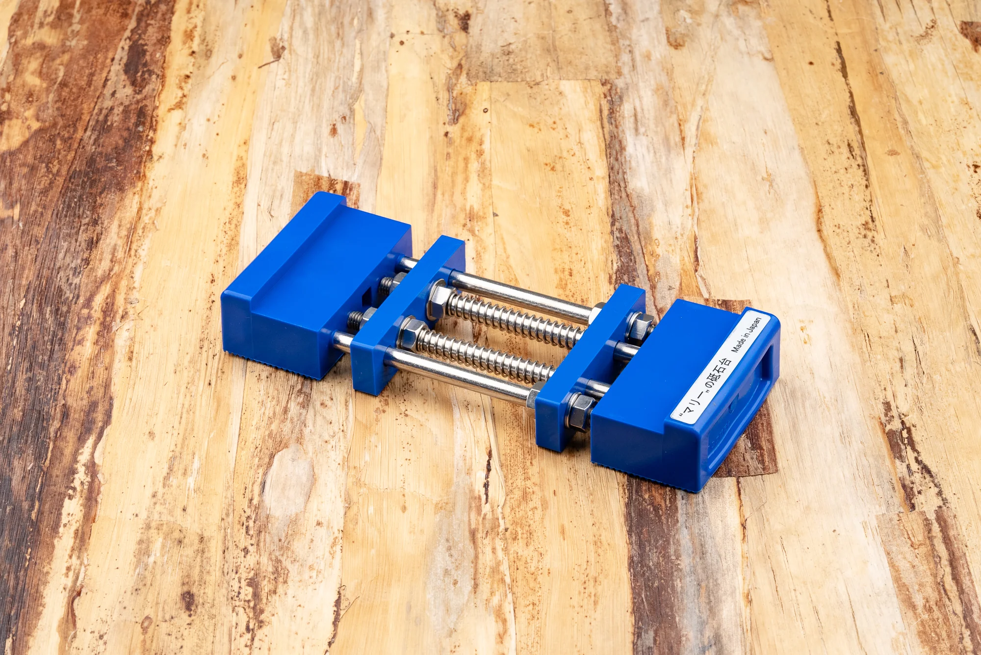 Stone Holder Spring Loaded - Image 3