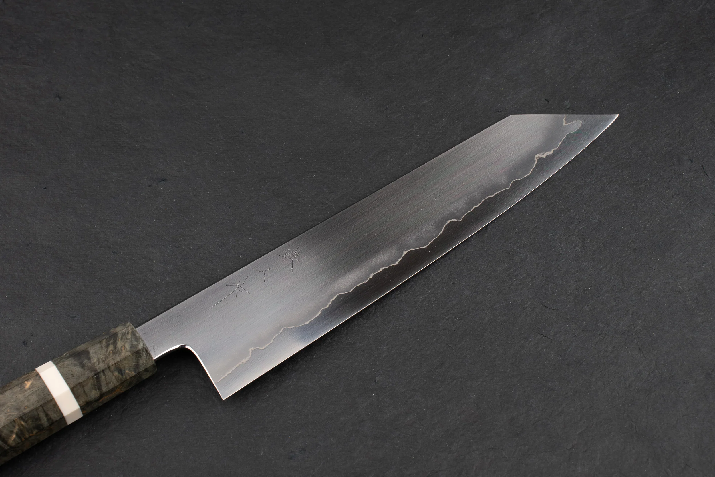 Tetsujin Hamono Ginsan Ukiba Kiritsuke Gyuto 240mm - Image 2