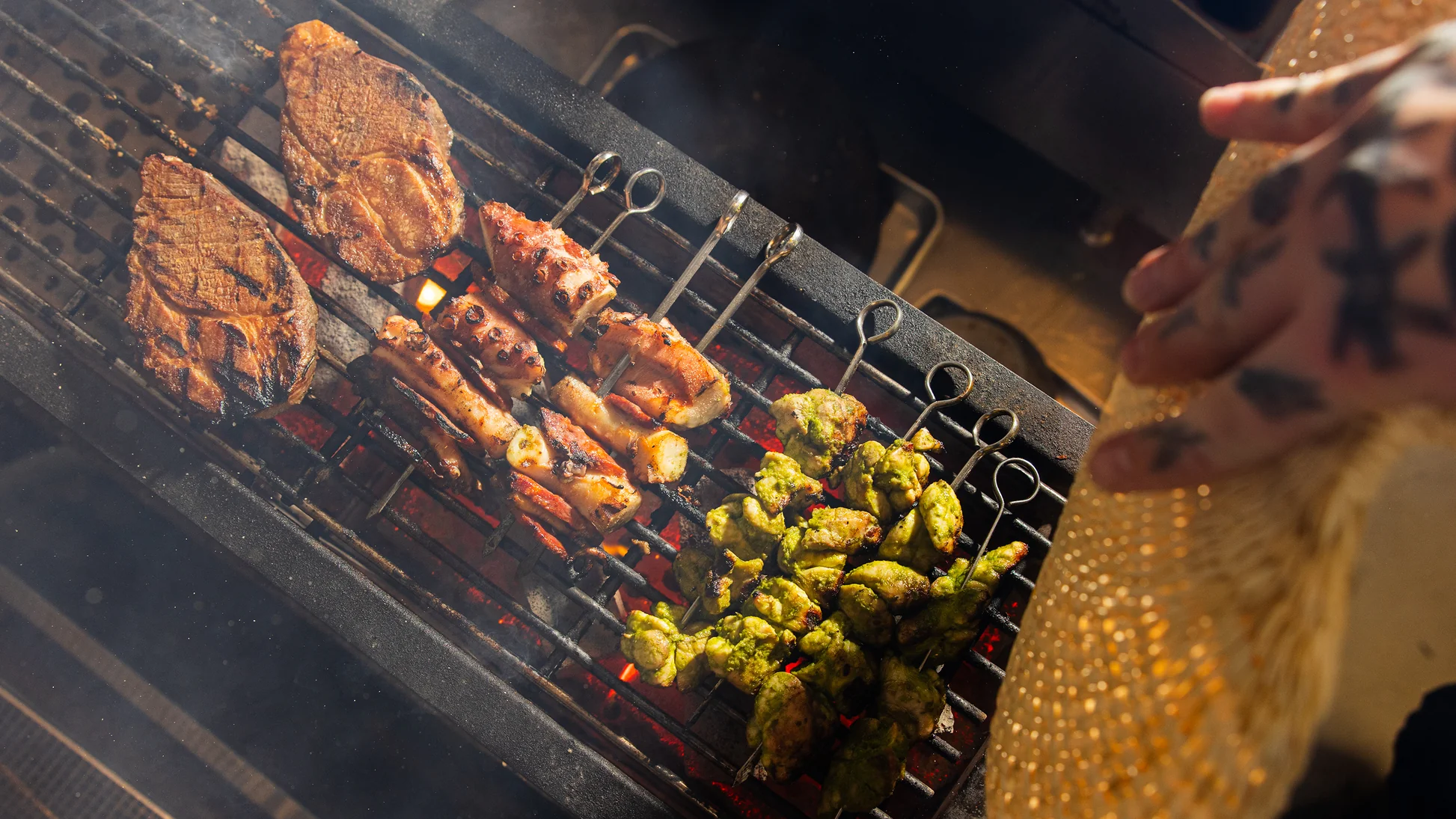 Thaan Tabletop Charcoal Grill - Image 5