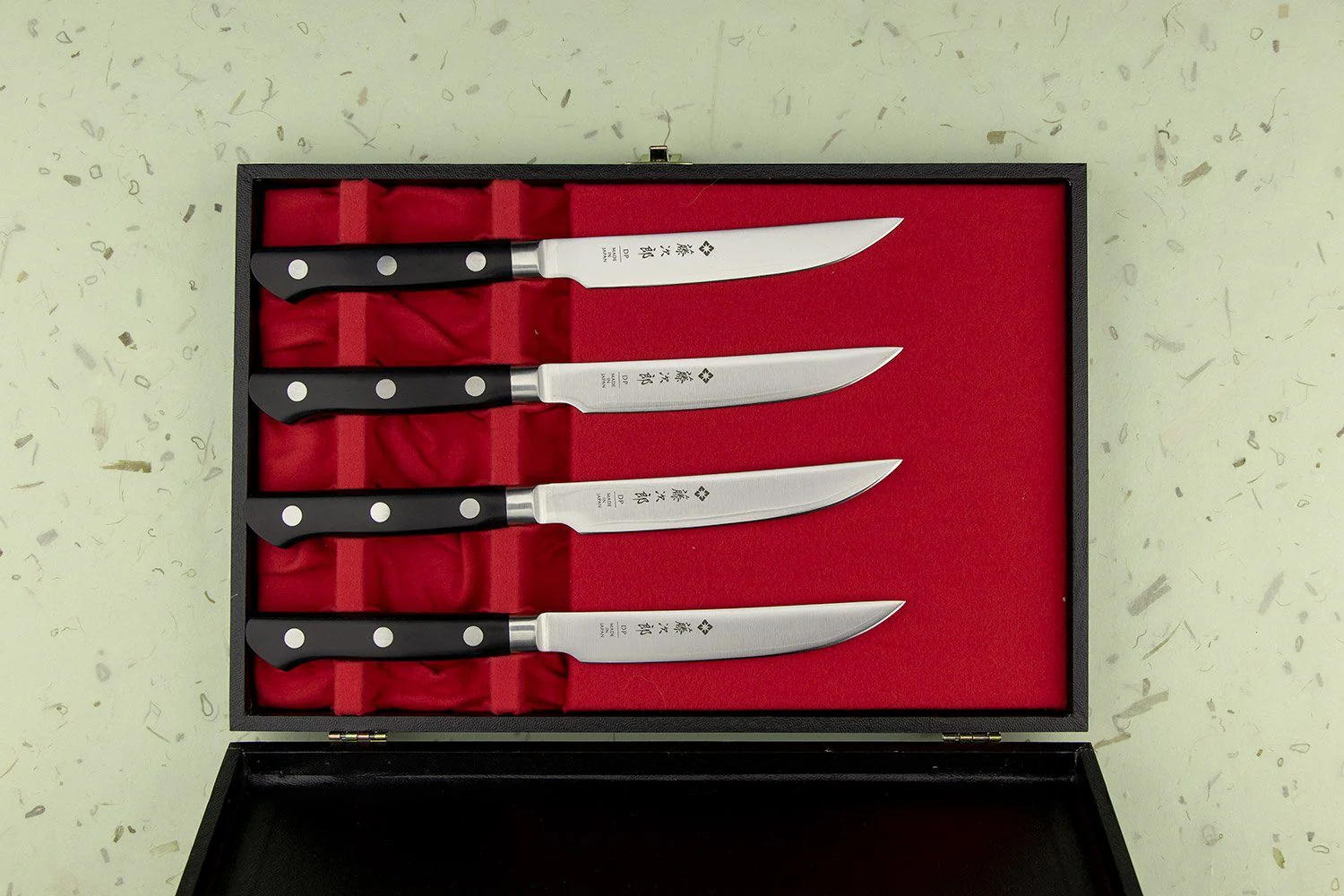 TOJIRO CLASSIC Steak Knife Set - Image 3
