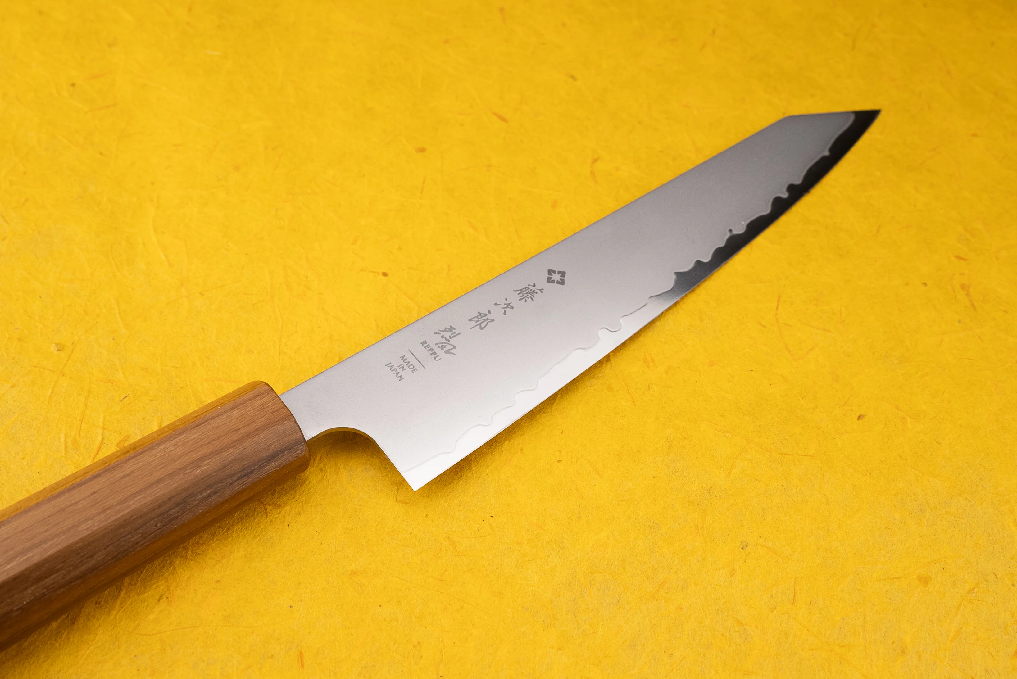 TOJIRO Reppu Kiritsuke Petty 150mm - Image 2